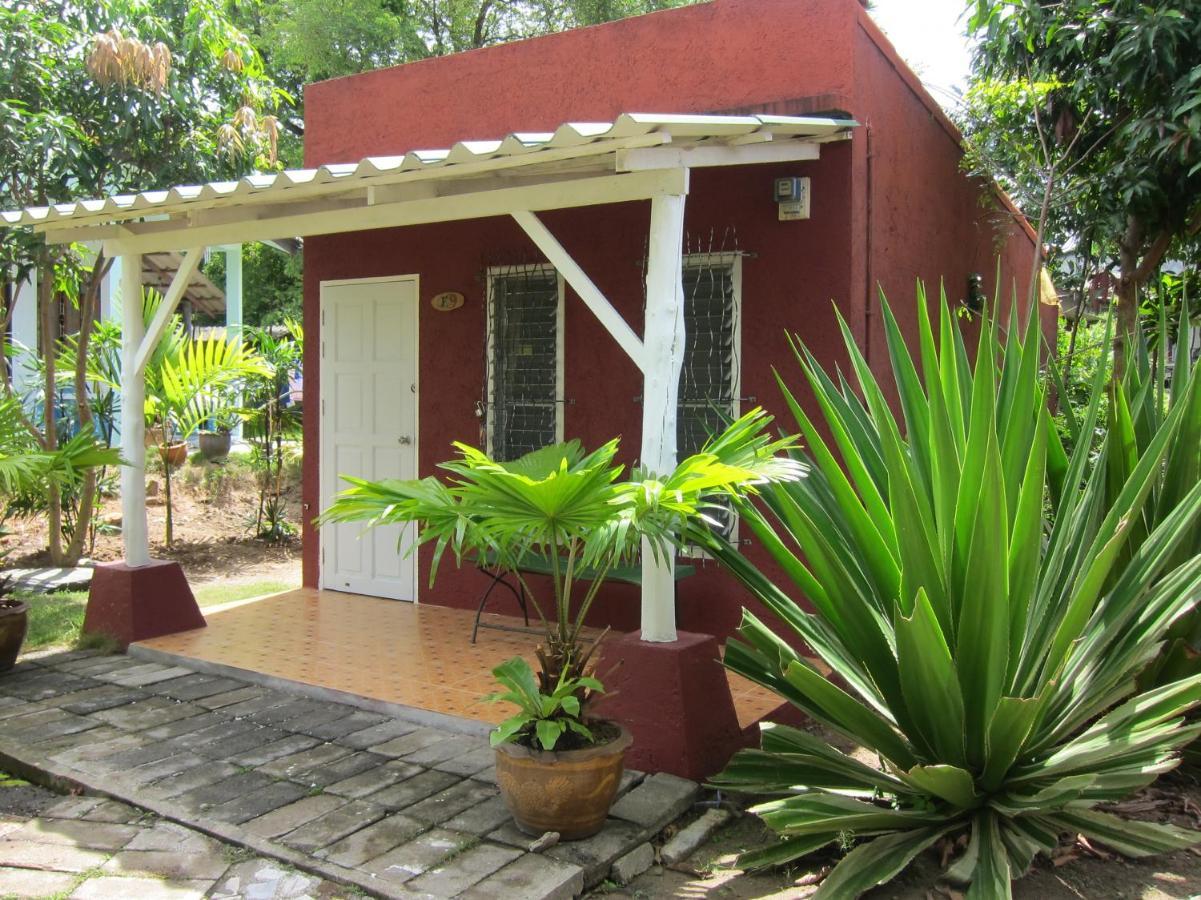 Forest Bungalows&Mama's Restaurant Chalong Exterior foto